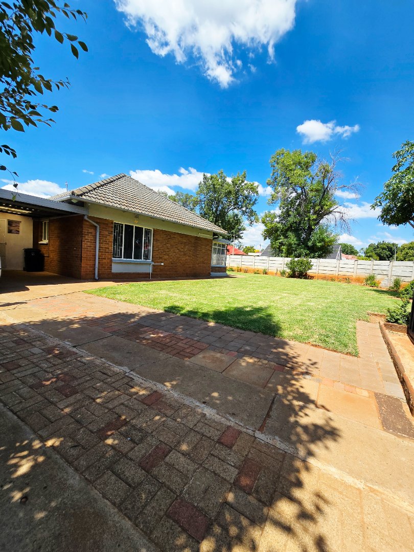 3 Bedroom Property for Sale in Stilfontein Ext 4 North West